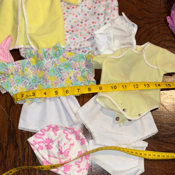 Baby Doll Clothing Bundle With Carry Bag and Mini Bottle Holder - Picture 5 of 9